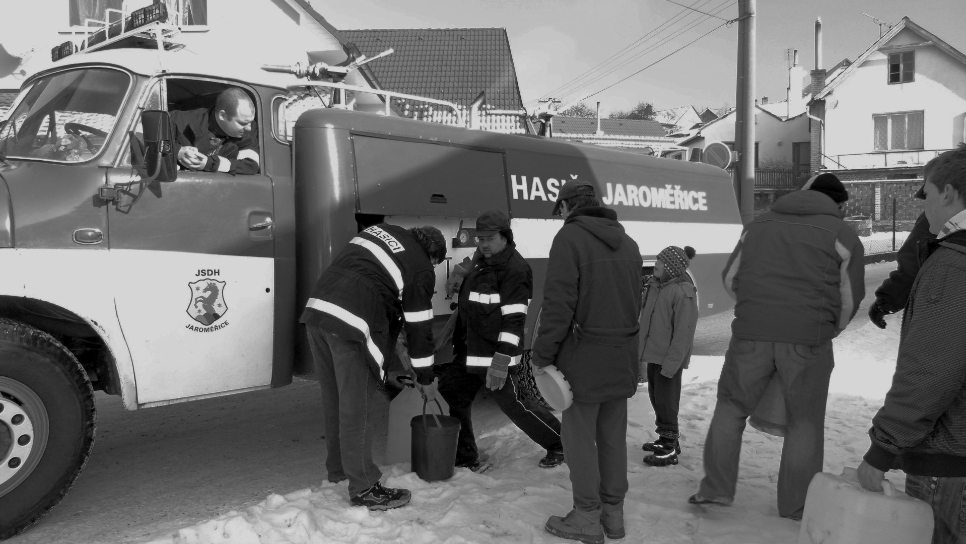 12.02.2012. Rozvoz vody  11